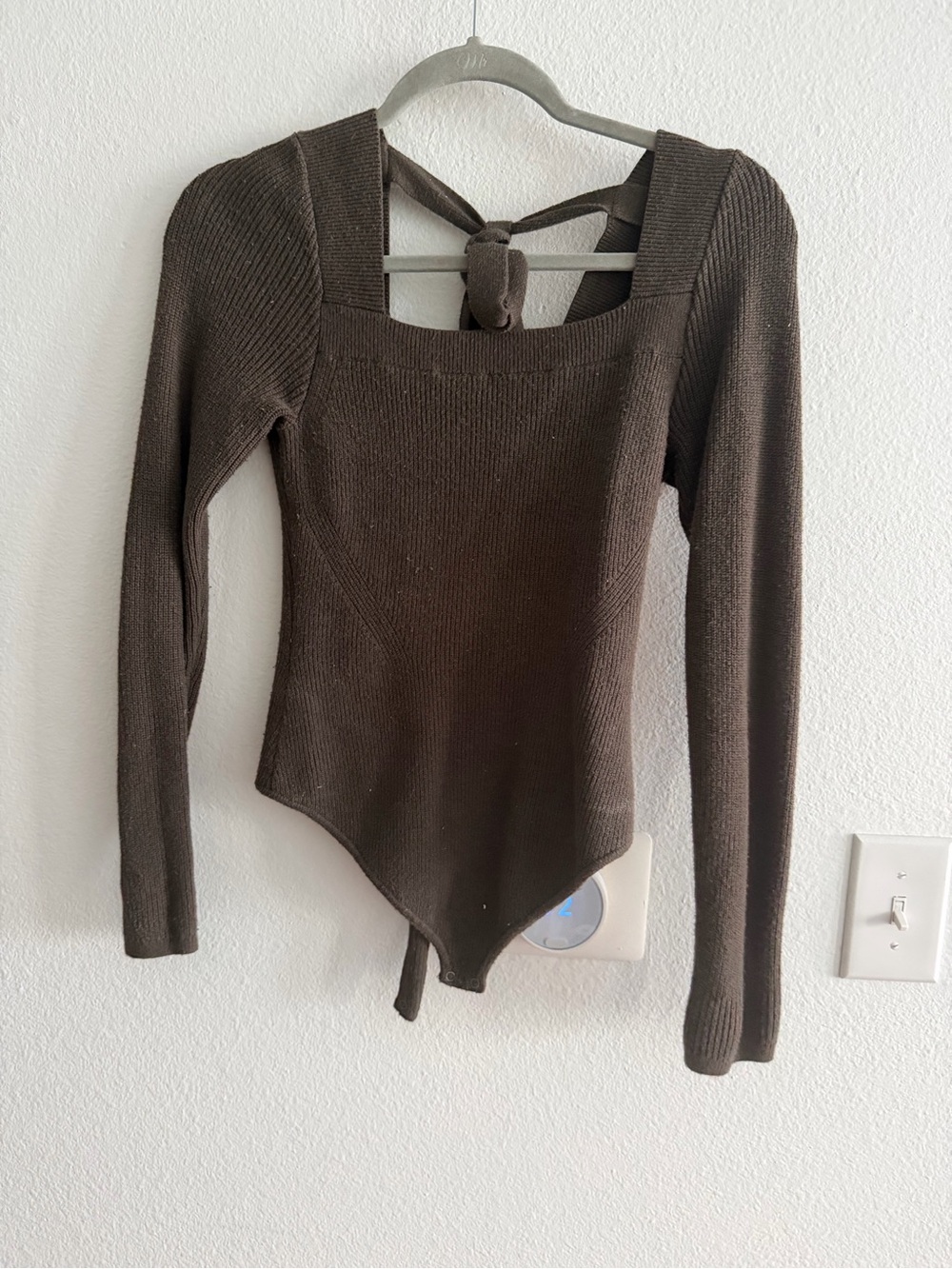 Abercrombie & Fitch Square Neck Tie-Back Knit Bodysuit - Brown
